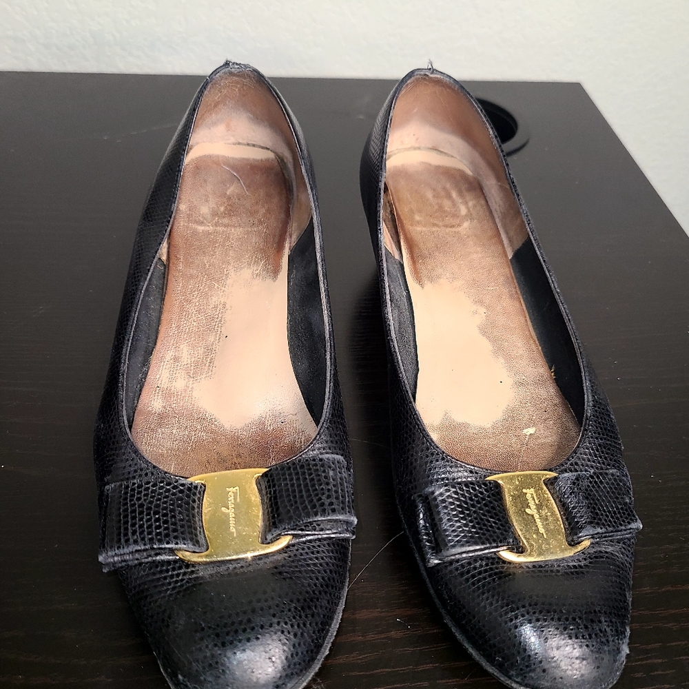 Salvatore Ferragamo flats
